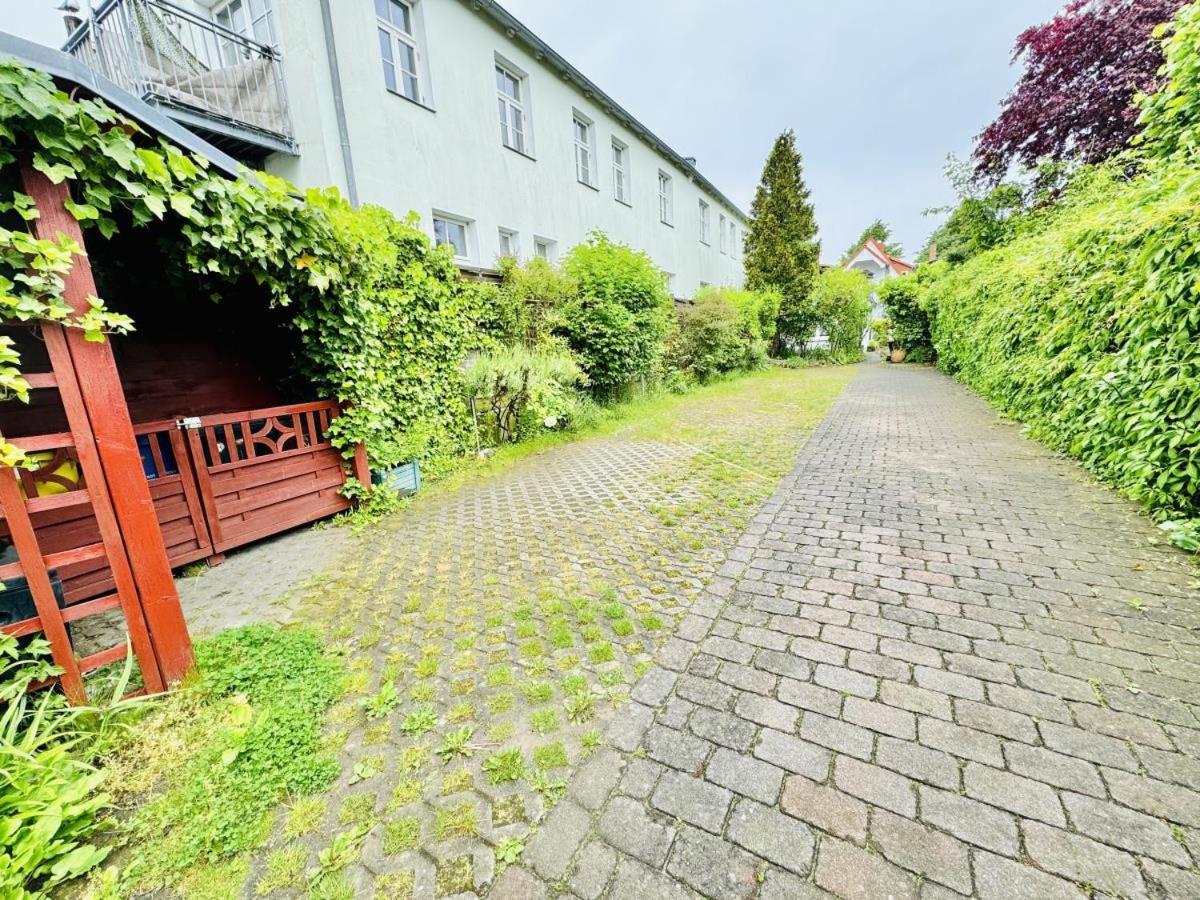 Haus Vier Freunde, Vincent Apartamento Rostock Exterior foto